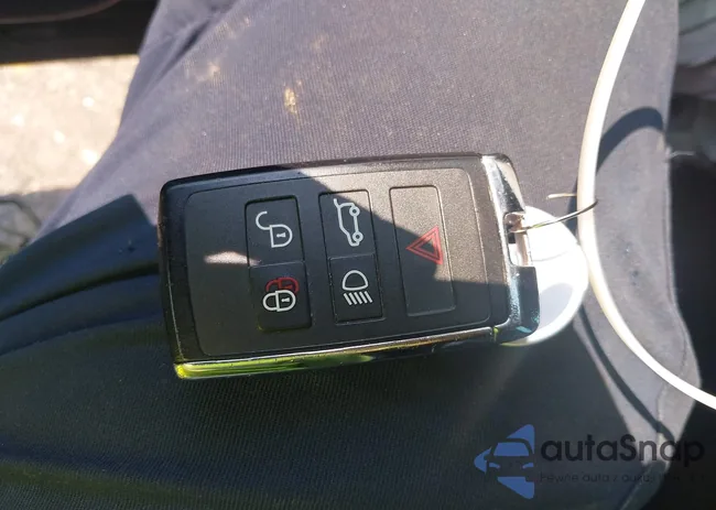 SALCT2FX2NH912960: 42647153