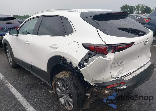 3MVDMBCM2SM820711: 42647164