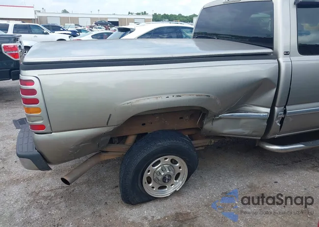 1GTHC29U31Z325105: 42647185