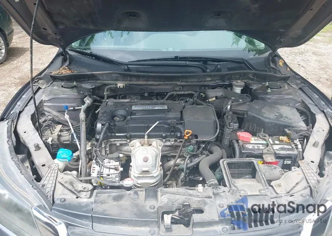 1HGCR2F37EA273777: 42647194