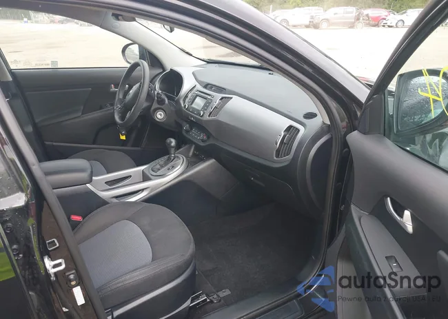 KNDPBCAC8G7869272: 42647204