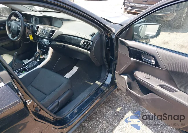 1HGCR2F33HA259993: 42647290