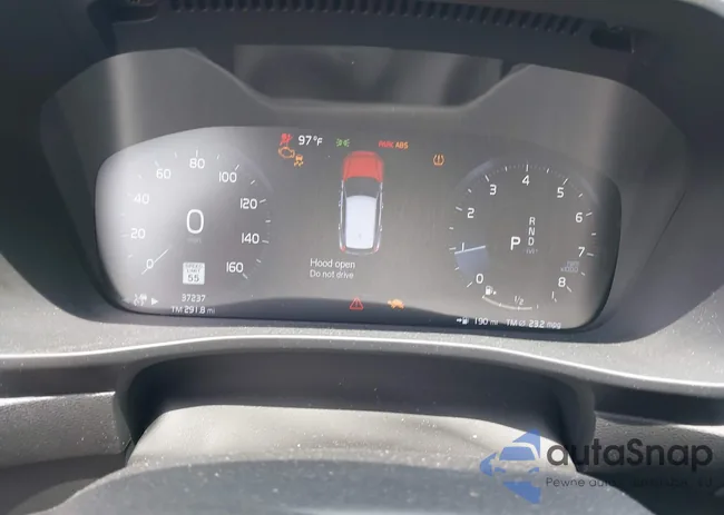 YV4162UM5N2663536: 42647311