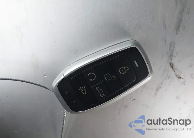 1N4AL3AP5JC246010: 42648447