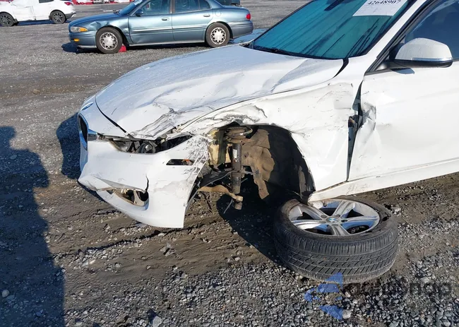 WBA3B1C54DF461514: 42648907