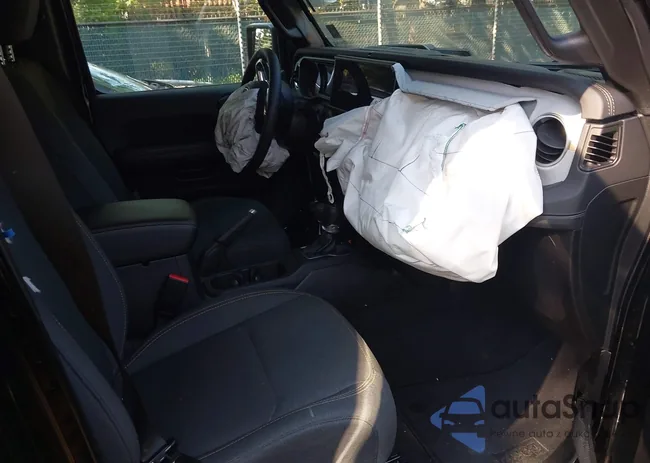 1C4RJXP68RW306655: 42648934