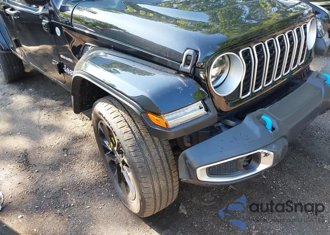 1C4RJXP68RW306655: 42648934