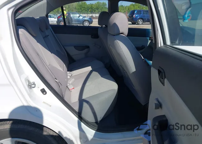 KMHCN46C19U367059: 42648047