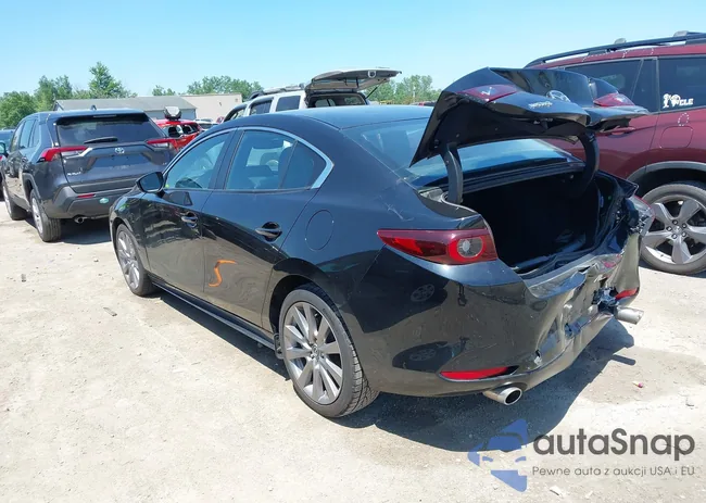 3MZBPABL2NM301145: 42648072