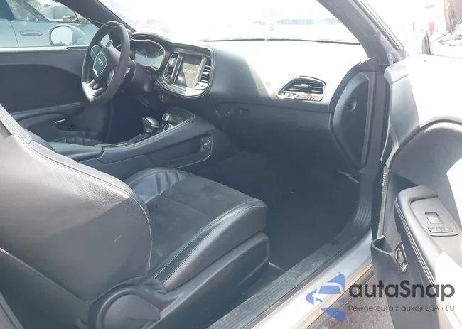 2C3CDZC90LH124953: 42648078