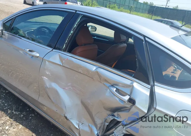 3FA6P0SU9LR142377: 42648088