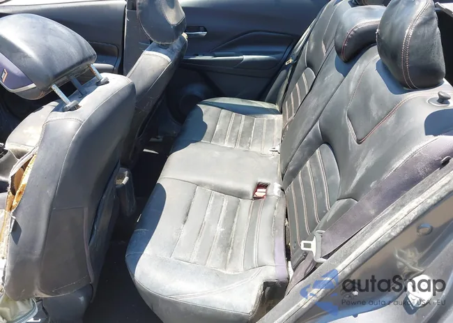 3N1CP5CU5KL479271: 42648136