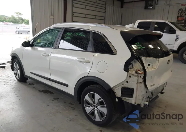 KNDCB3LC2K5219112: 42648174