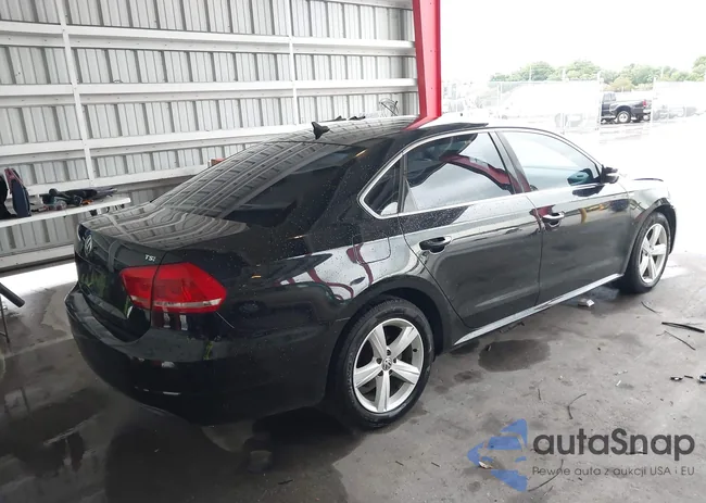 1VWAT7A37EC035831: 42648263