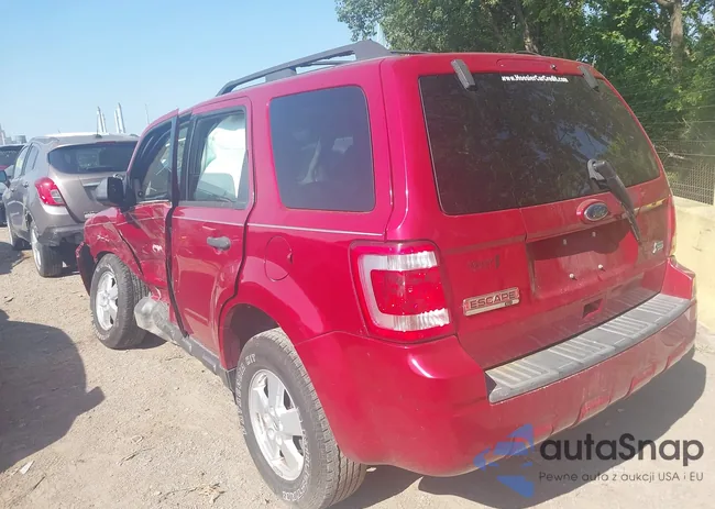 1FMCU0DG0AKC76270: 42649397