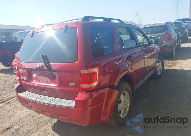 1FMCU0DG0AKC76270: 42649397