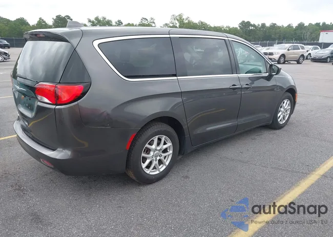 2C4RC1CG4HR695422: 42649543