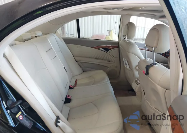 WDBUF65J93X108874: 42649751