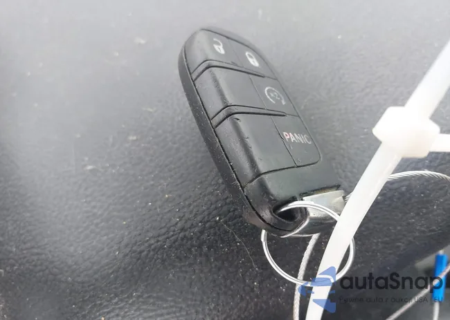 3C4PDCEG7GT182271: 42649784