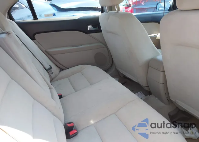 3FAHP06Z28R271521: 42649809