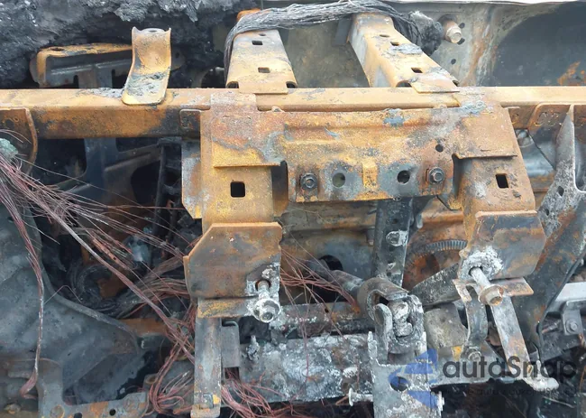 3FA6P0HR4DR123725: 42649842