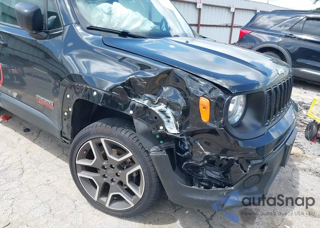 ZACNJCAB8MPM21725: 42649892