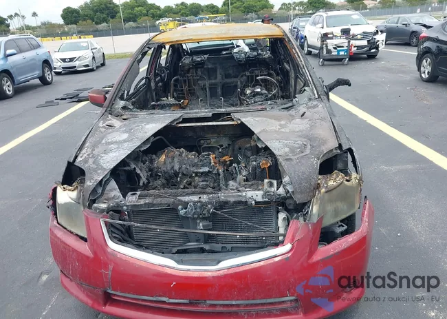 3N1AB6AP7AL640162: 42649003