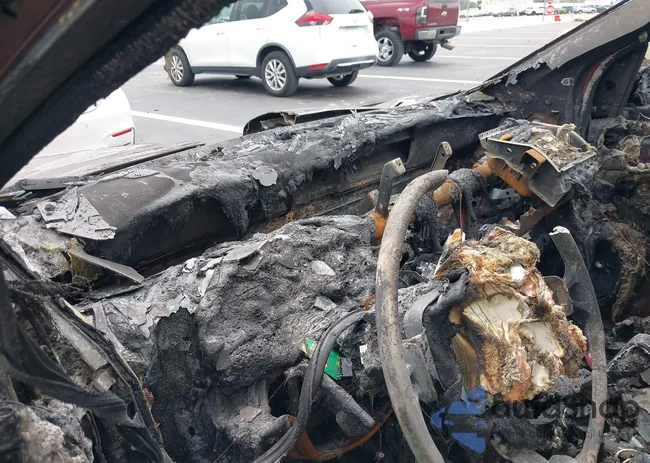 3N1AB6AP7AL640162: 42649003