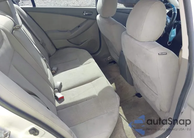 1N4AL2AP1BN515944: 42649084