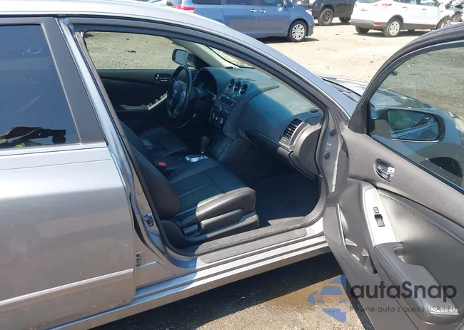 1N4BL21E48N422668: 42649142