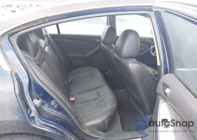 1N4AL2AP2BN422897: 42649230