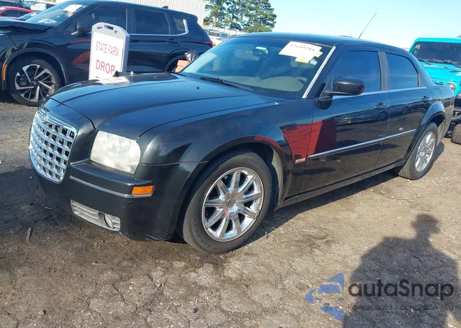 2C3LA53G68H135883: 42649284