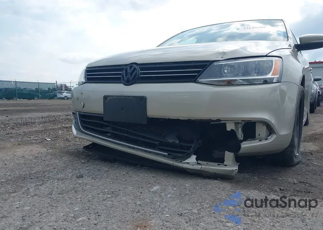 3VWDX7AJ4DM274525: 42649288