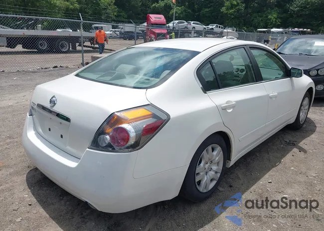 1N4AL21E69C104379: 42649302