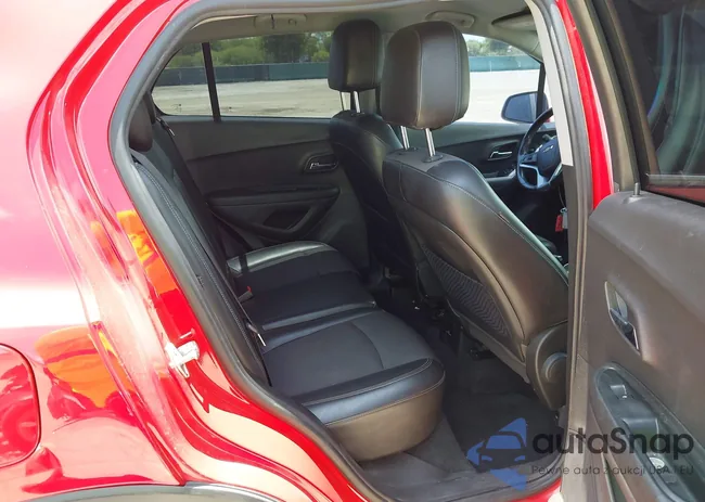 3GNCJLSBXJL215780: 42649333