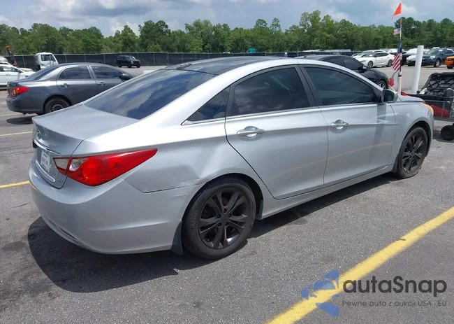 5NPEC4AC7CH352951: 42650366