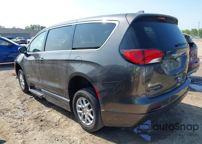 2C4RC1DG7HR744708: 42650438