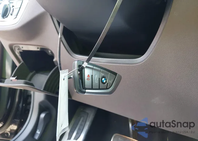 WBAJB9C57JB049113: 42650614