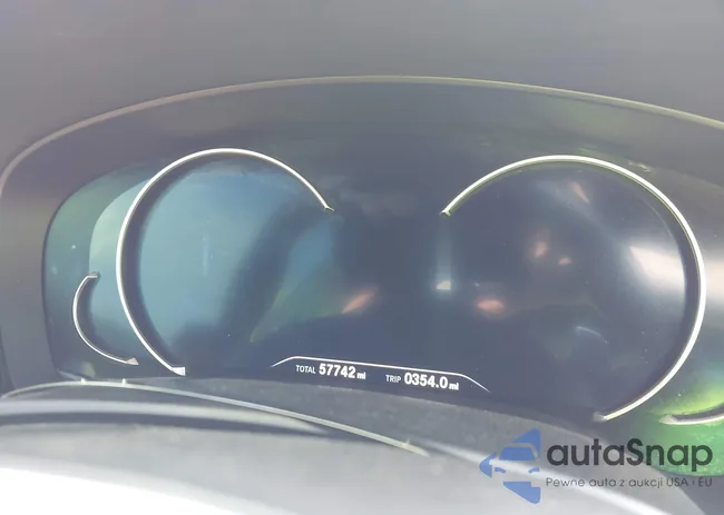 WBAJB9C57JB049113: 42650614