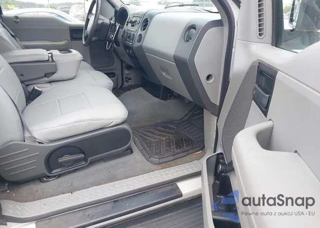 1FTRX02W34KB28537: 42650655