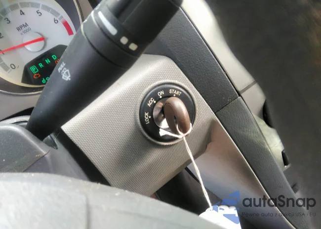 1B3LC56R88N607206: 42650828