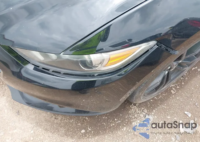 1FA6P8CF6H5203323: 42650835