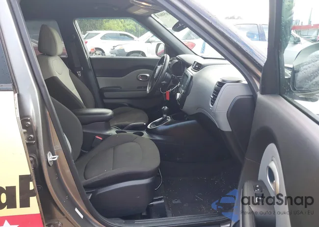 KNDJN2A21J7564962: 42650869