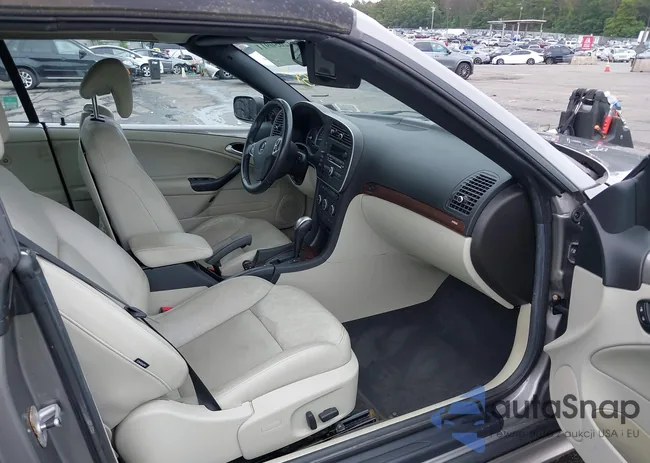 YS3FB79Y586013849: 42650911