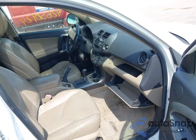 2T3DF4DV5AW078686: 42650924