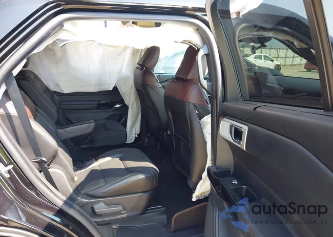 1FM5K8HC7NGB00765: 42650016