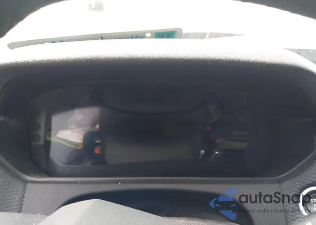 SALYL2FVXKA215710: 42650067