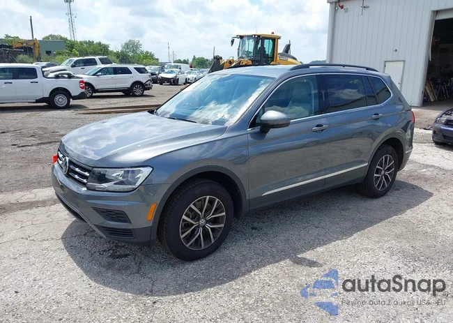 3VV2B7AX2LM038095: 42650109