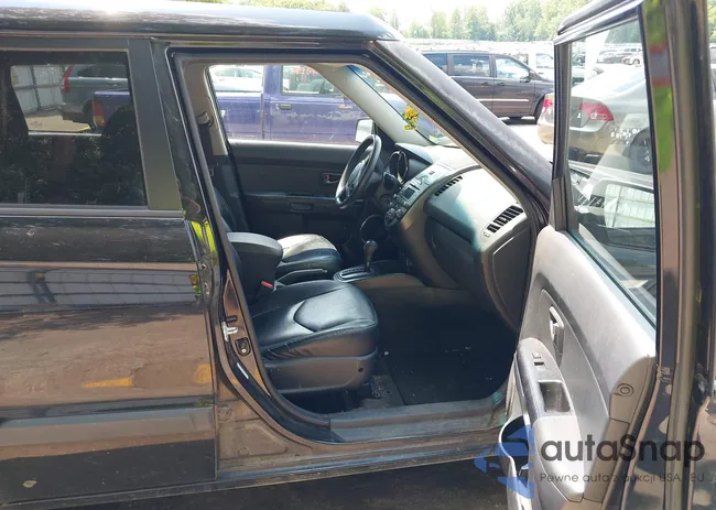 KNDJT2A24A7128516: 42650180