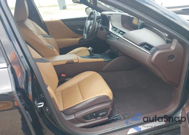 58ADZ1B12LU062584: 42650238